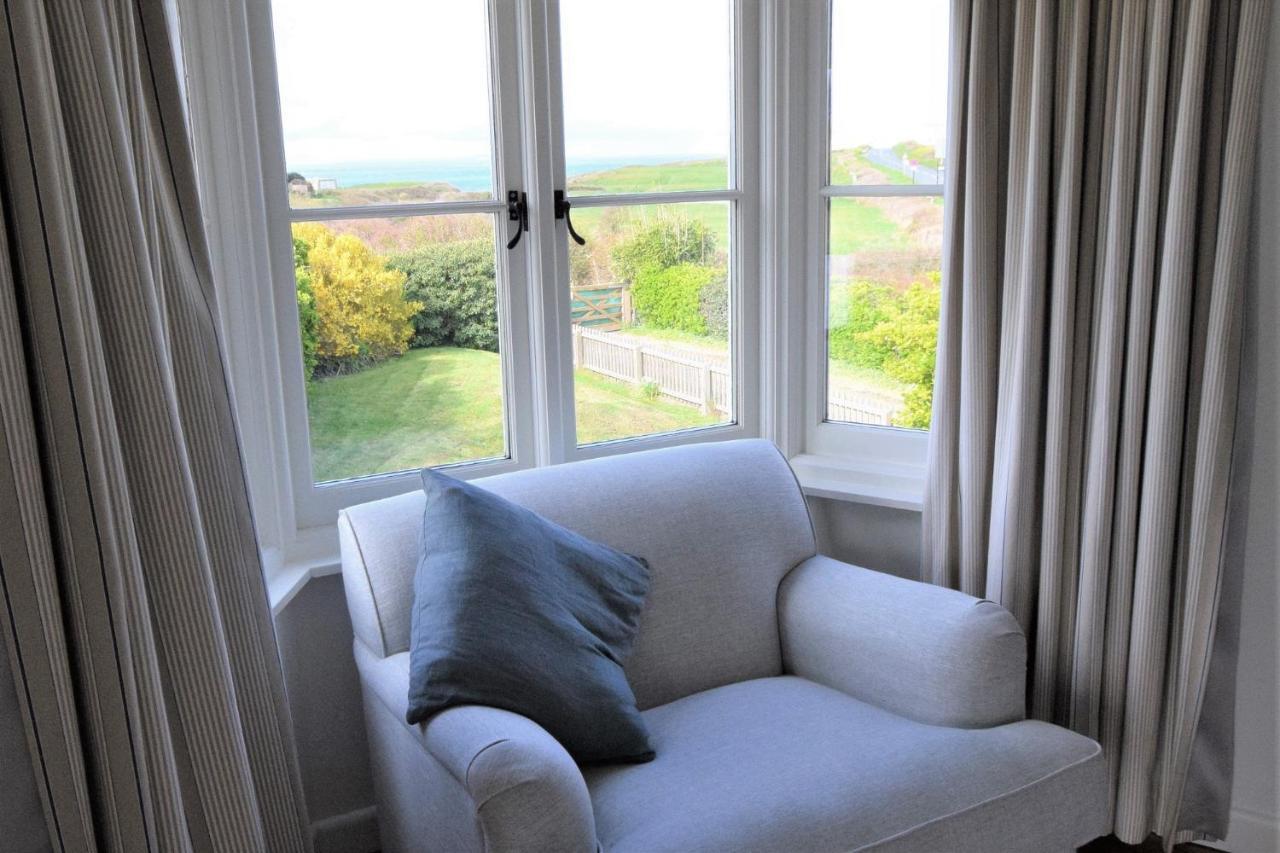 Greystone Cottage - Sea Views, Short Stroll To A Beautiful Sandy Beach Brook  エクステリア 写真