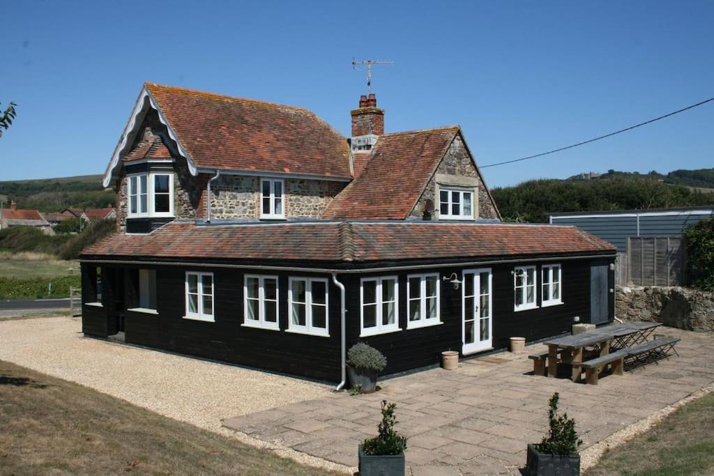 Greystone Cottage - Sea Views, Short Stroll To A Beautiful Sandy Beach Brook  エクステリア 写真